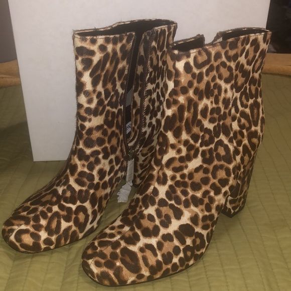 Charles David Women's Studio Ankle Boot, Leopard Print - Picture 7 of 8